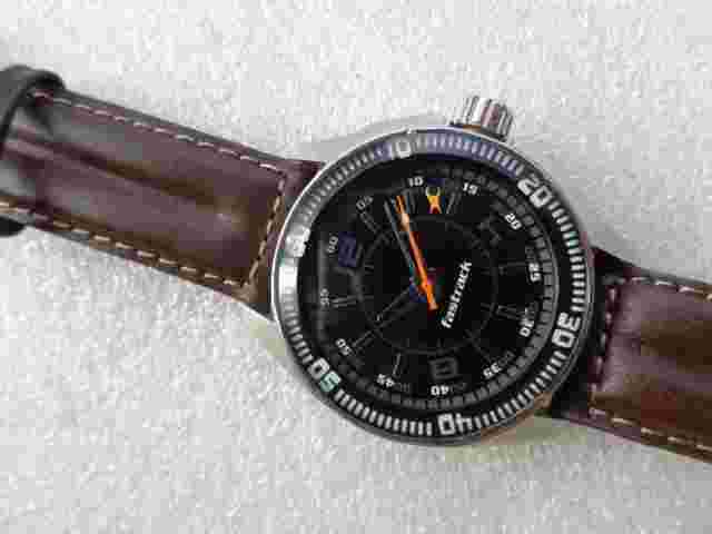 RARE MILITARY STYLE FASTRACK BY TITAN INDIA BLACK DIAL SS MENS QUARTZ WRISTWATCH