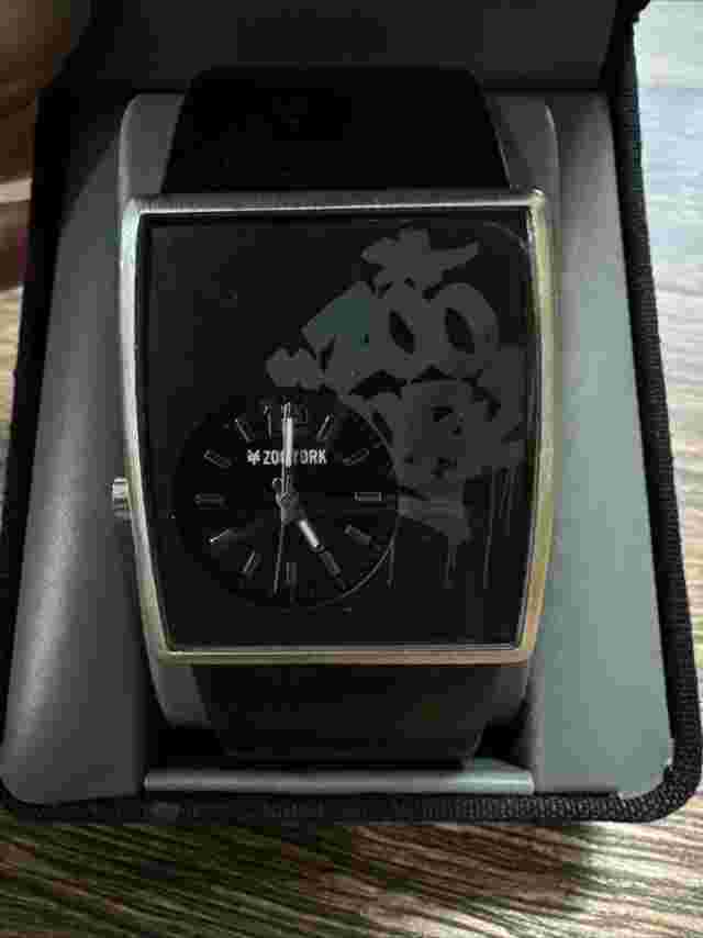 Zoo York Men’s Watch Square Shape Black Band, Needs Battery Leather Band
