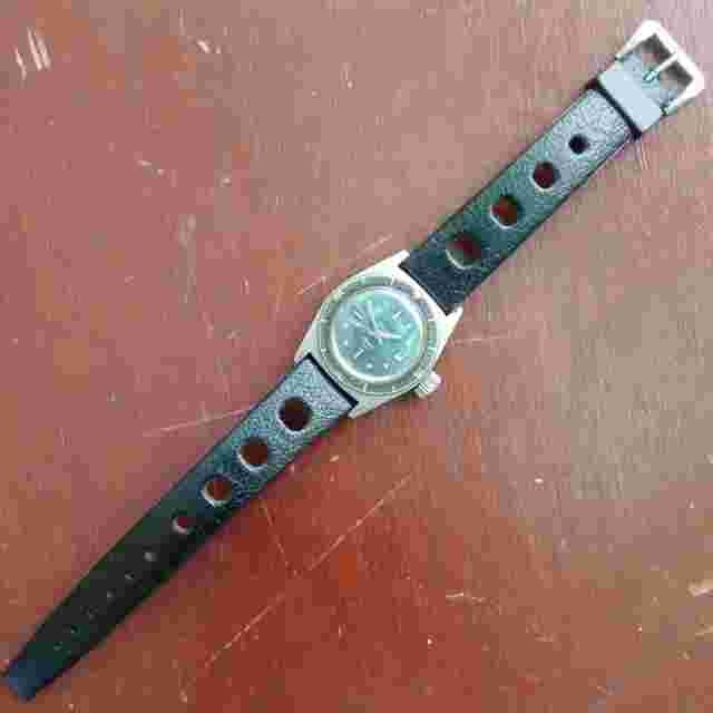 Duward Aquastar Oceanic Skin Diver 20 ATM Stainless Steel 27mm Women's Watch