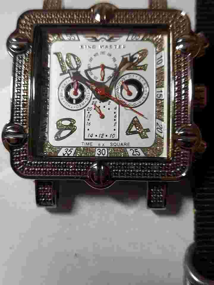 King Master Diamond Chonograph Full Calendar D-D Month Mens Quartz Watch 42mm