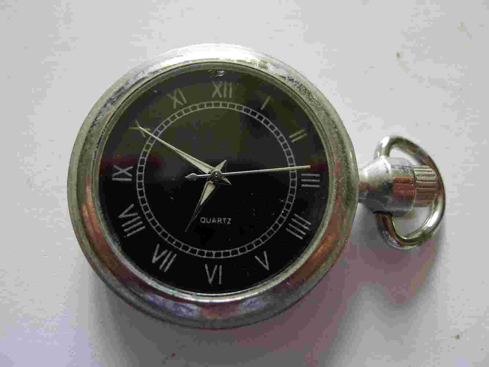 NEW...Silver Plated  Open Faced Black Dialed Qtz  Unisex Pocket Watch...GWC.