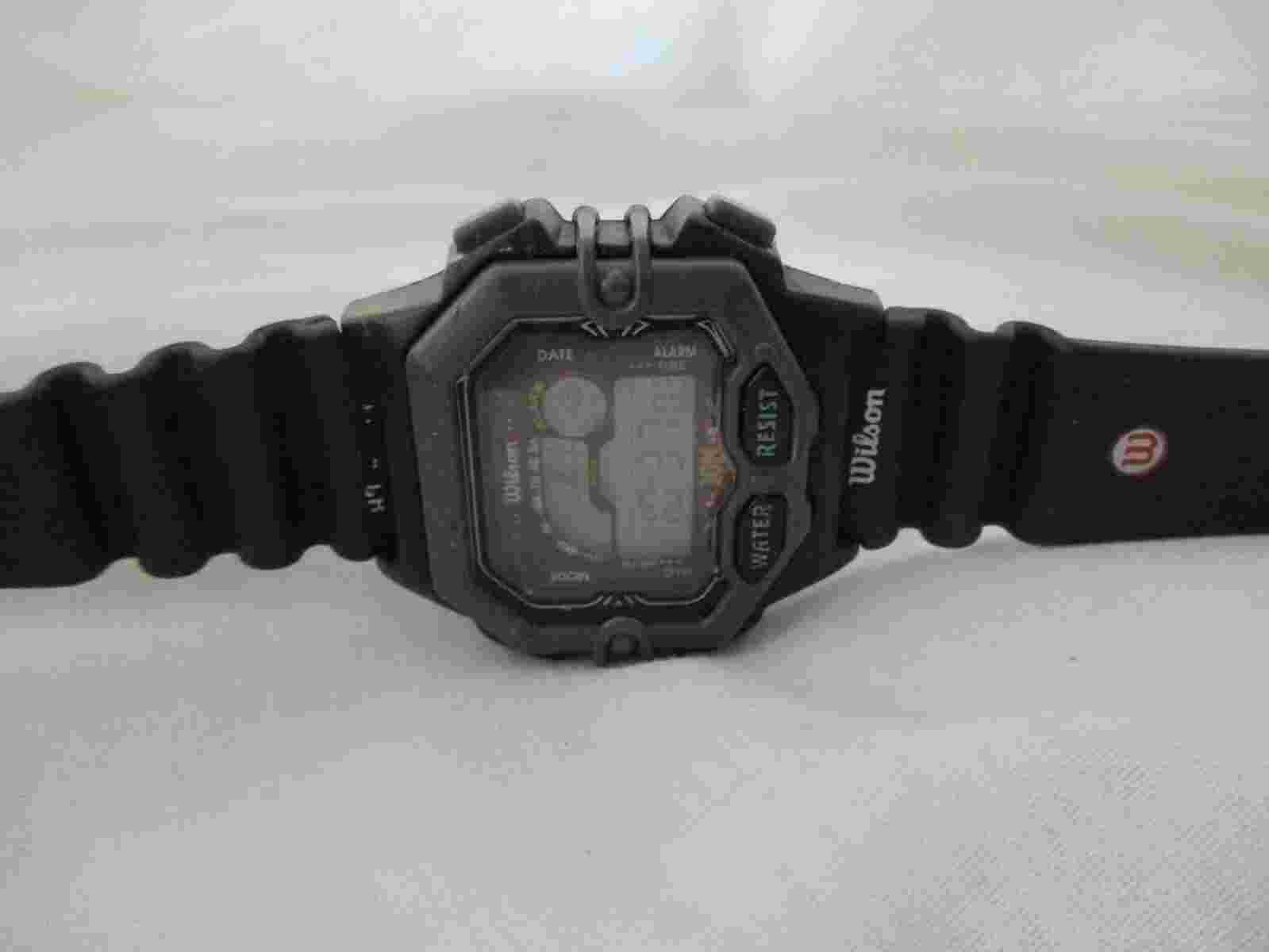 Wilson Digital Watch Black Buckle Band WR 30M Modern Stylish WORKING!