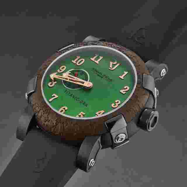 Romain Jerome Mens 'Titanic' Green Dial Black Rubber Strap Watch RJ.TI.AU.603.20