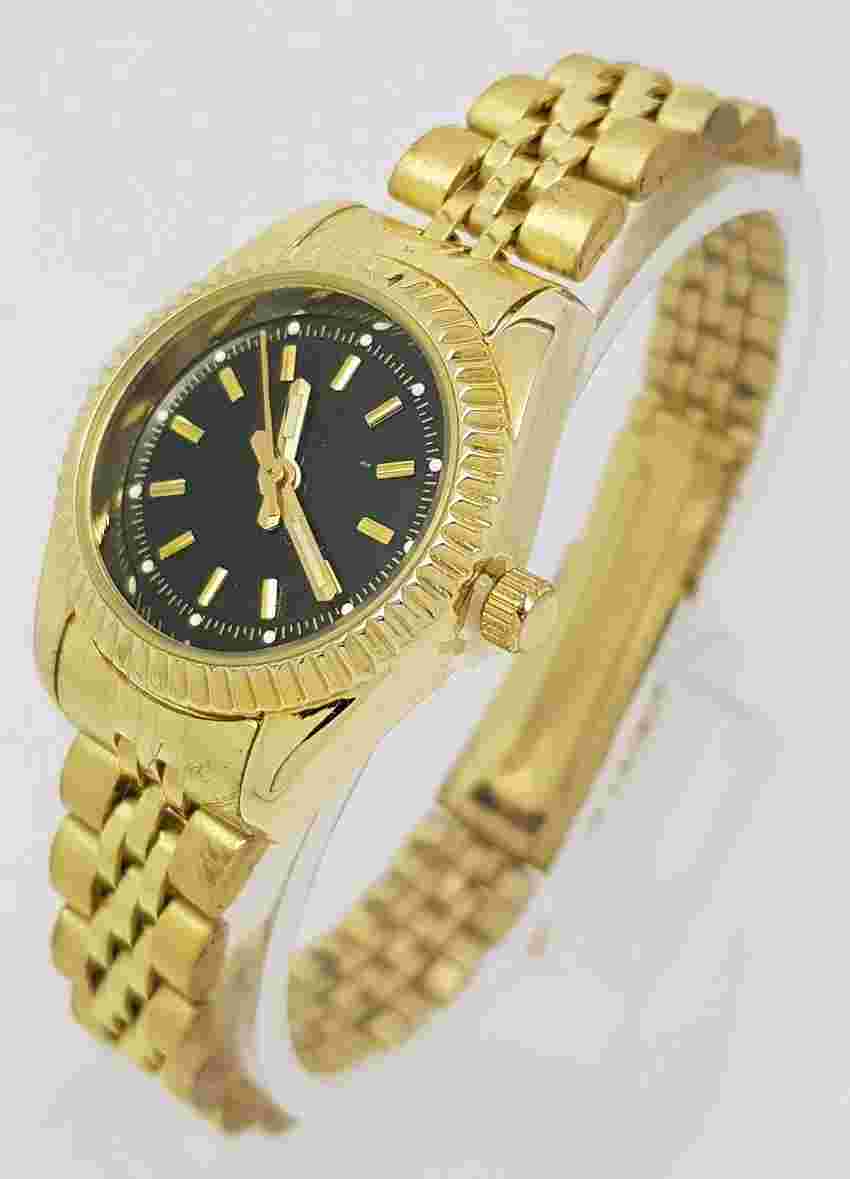 Ladies Asos Gold Tone Bracelet Watch **New Battery**