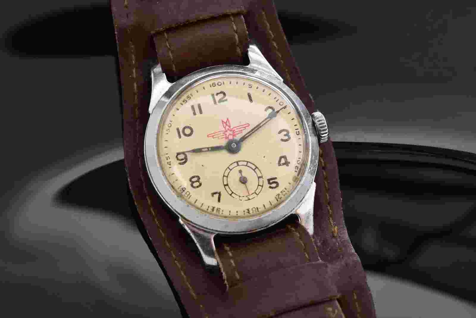 Authentic Military Pilot Aviator Soviet Wrist Watch SHTURMANSKIE Gagarin "Pobeda