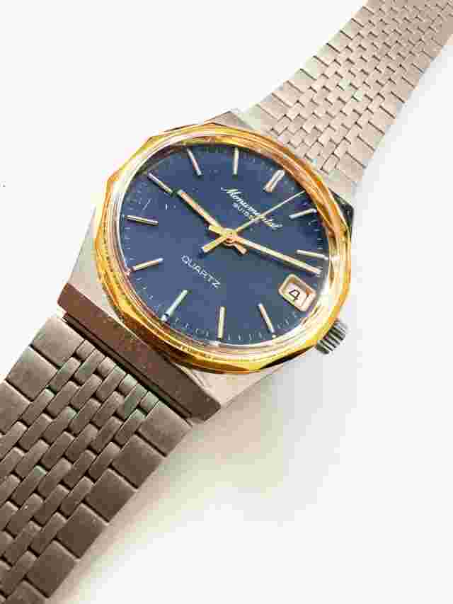 MONUMENTAL - Gold Steel Watch 36mm Quartz  70-80s - NOS - Swiss Made