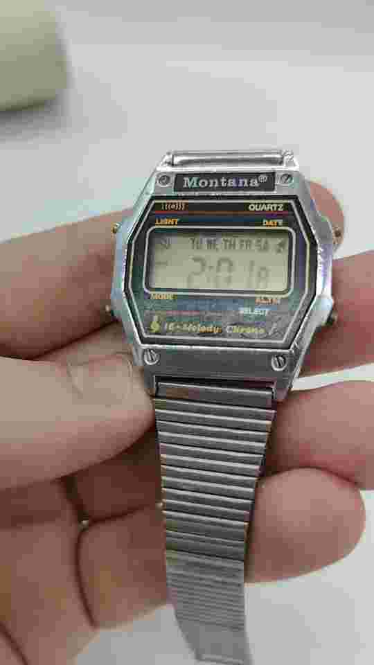 Vintage watch Montana digital quartz wristwatch 16 melody