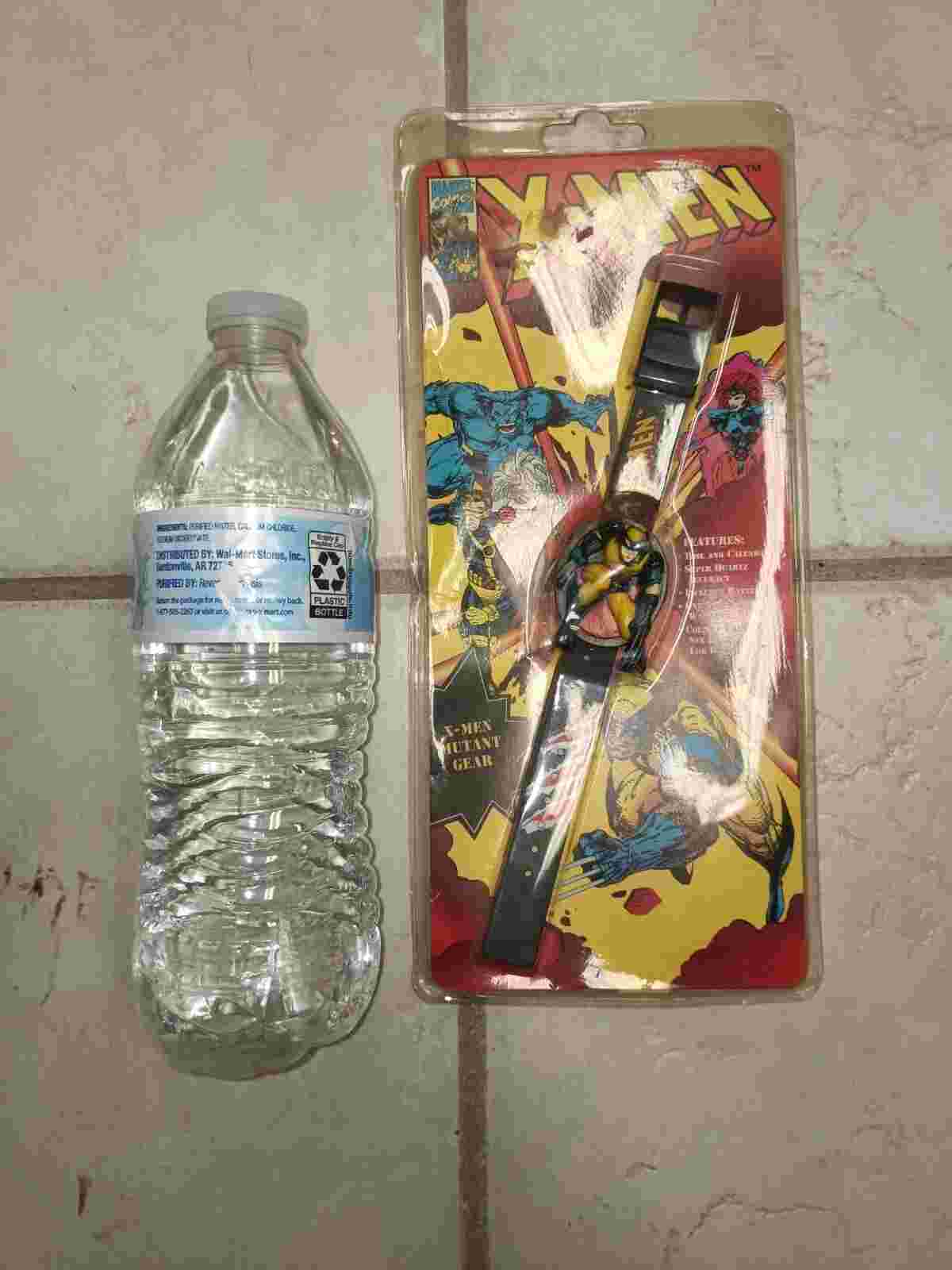 1994 Marvel X-men Comics Mutant Gear Wolverine Quartz Wrist Watch 941 MIP