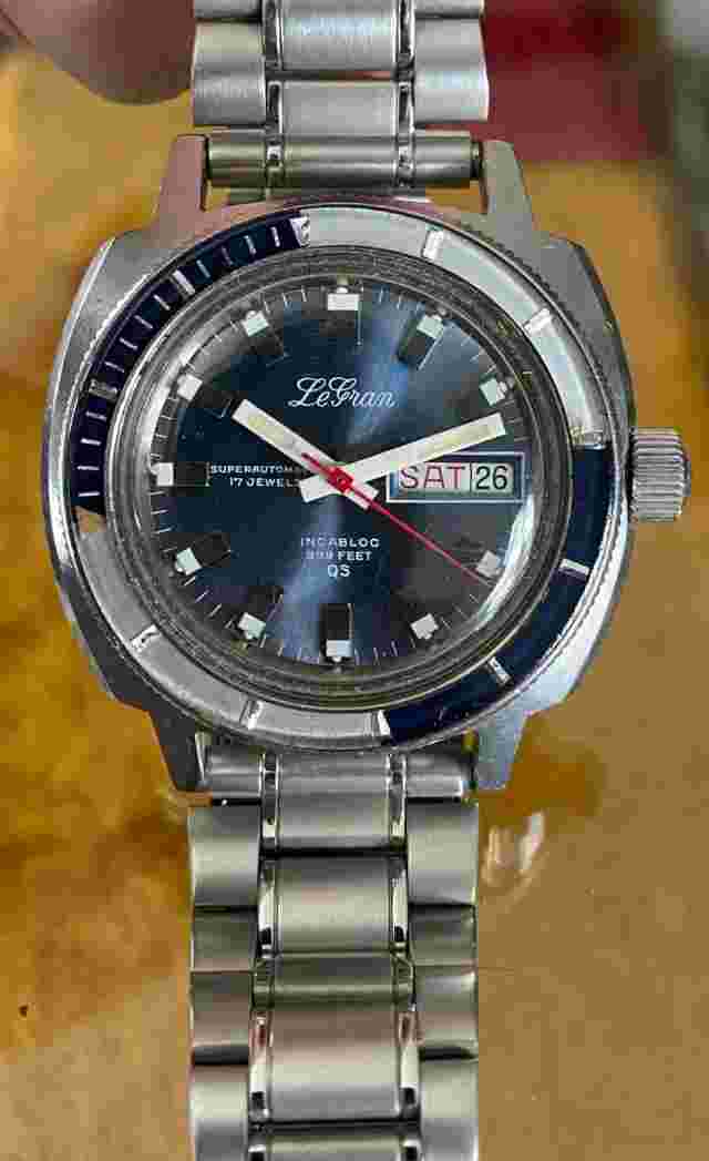 Vintage SWISS DIVE 999 ft. DAY-DATE Super Automatic 40mm Circa: 1968