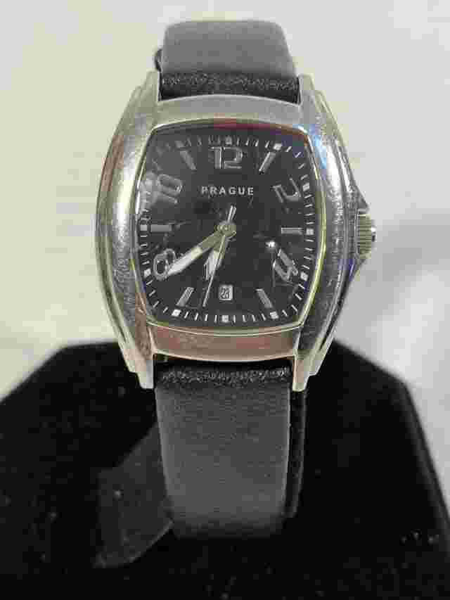 Ladies Prague Watch Quartz Tested & Working / Date - New Battery Black Dial