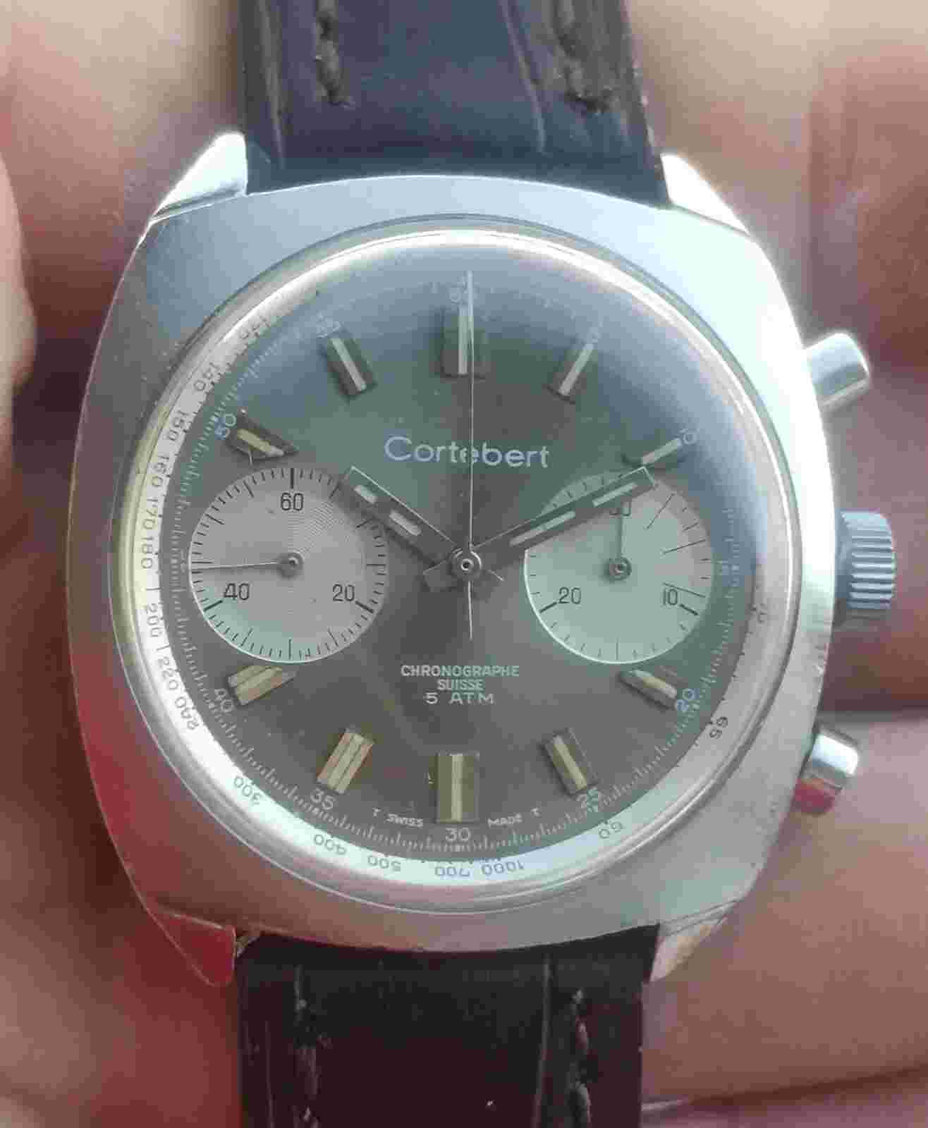 Vintage men's Cortebert hand-winding chronograph watch Valjoux 7733