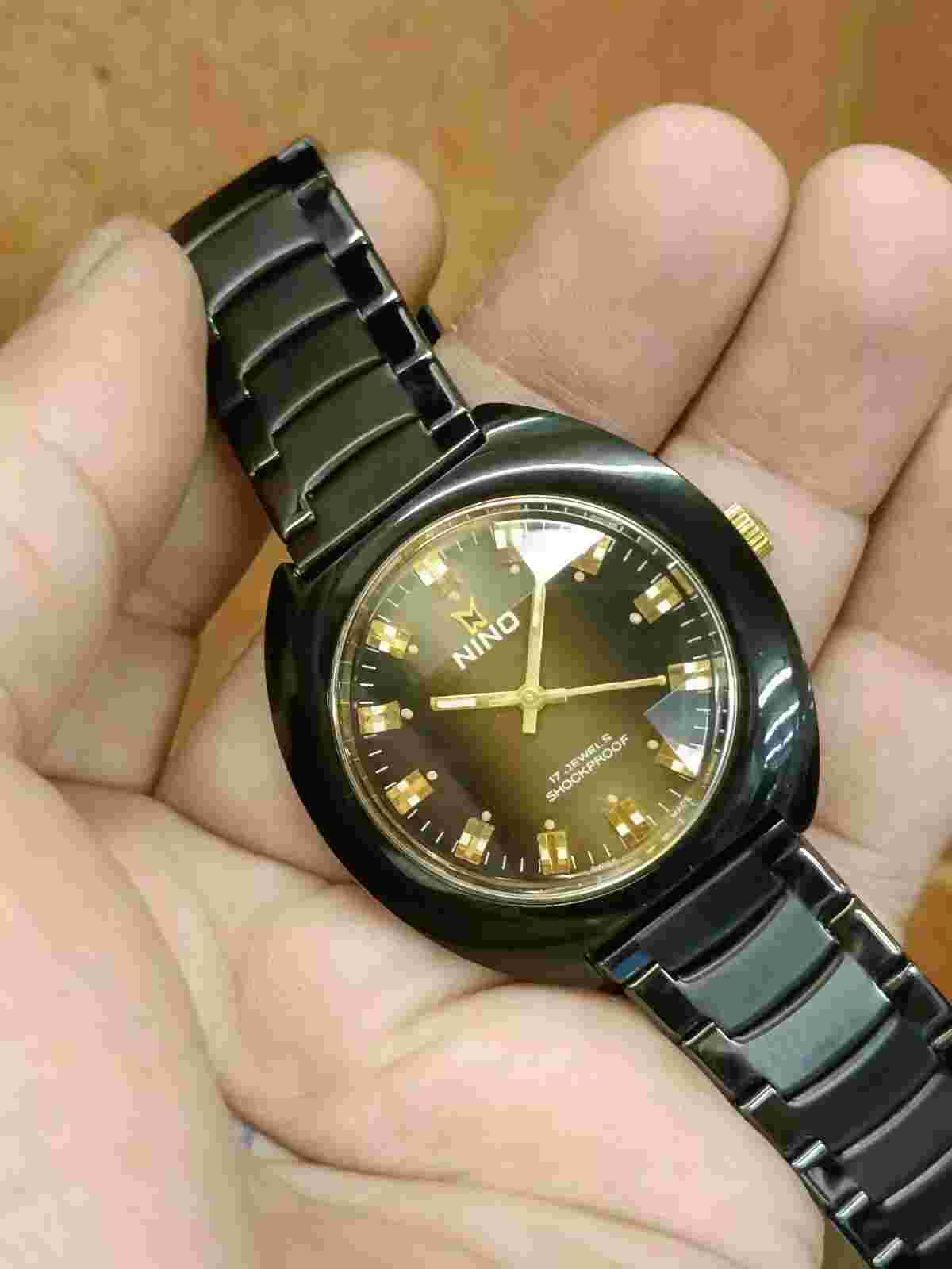Nino Swiss 17 Jewels Shockproof Men's Hand Winding Authentic Vintage Watch