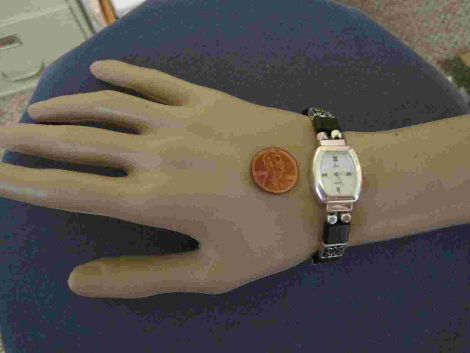 H591 ladys sterling silver  ARIA onyx quartz stretch watch bracelet