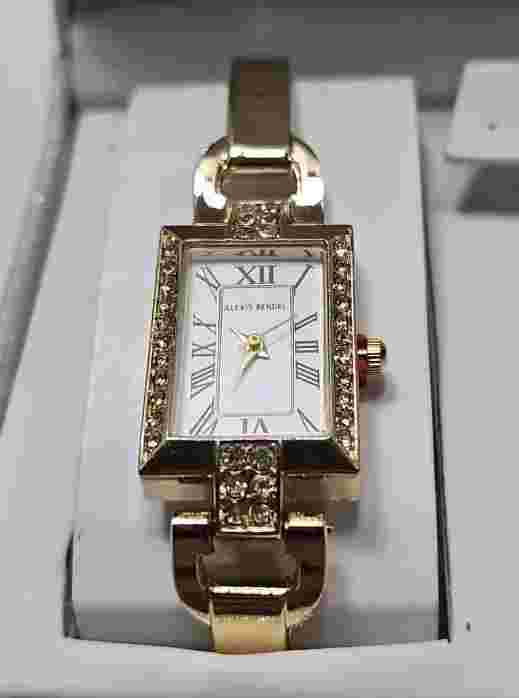 Alexis Bendel Gold Tone Rhinestone Bezel Women’s Tank Watch New Battery