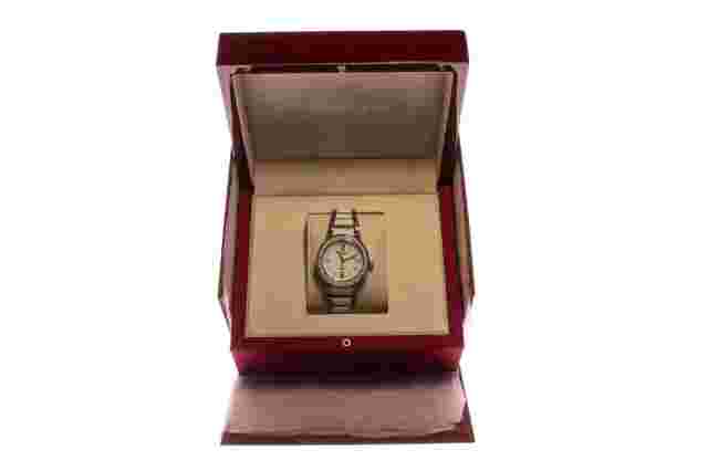 DISPLAY MODEL SALVATORE FERRAGAMO LADIES WHITE CERAMIC DIAMOND AUTOMATIC WATCH