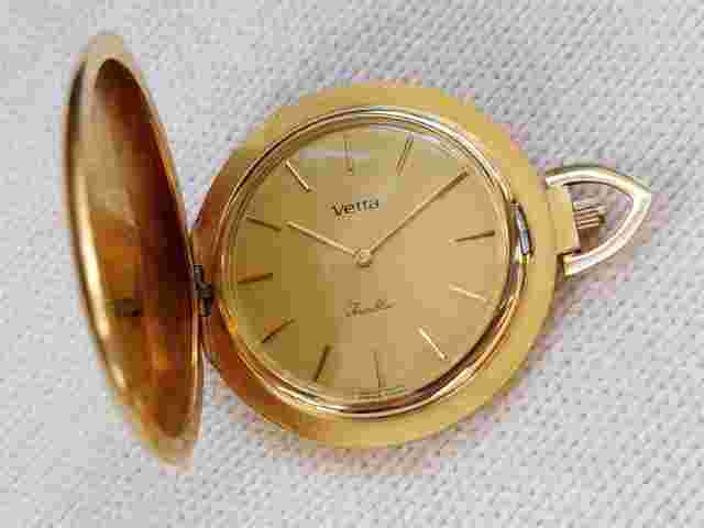 Vintage Vetta pocket watch gold plated 1975