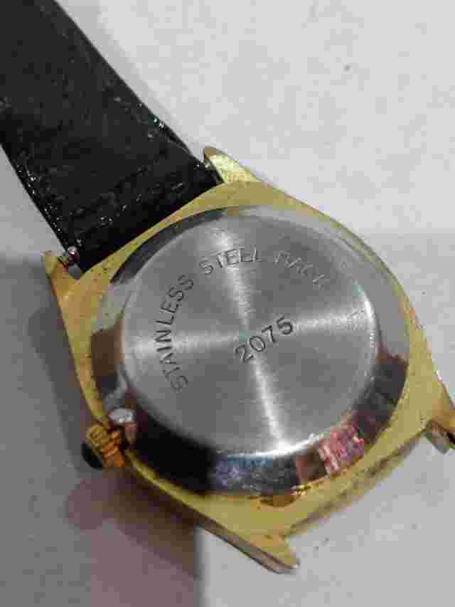 Vintage Zeon quartz watch