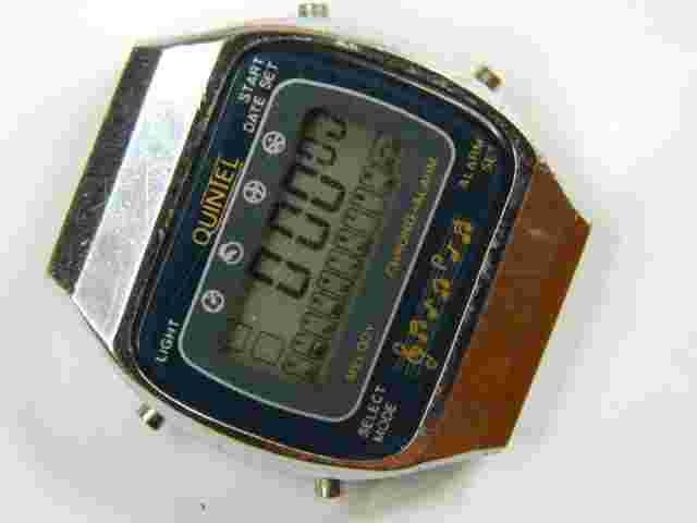 VINTAGE QUINTEL MELODY LCD ALARM CHRONOGRAPH QUARTZ WATCH - RUNS - PARTS REPAIR