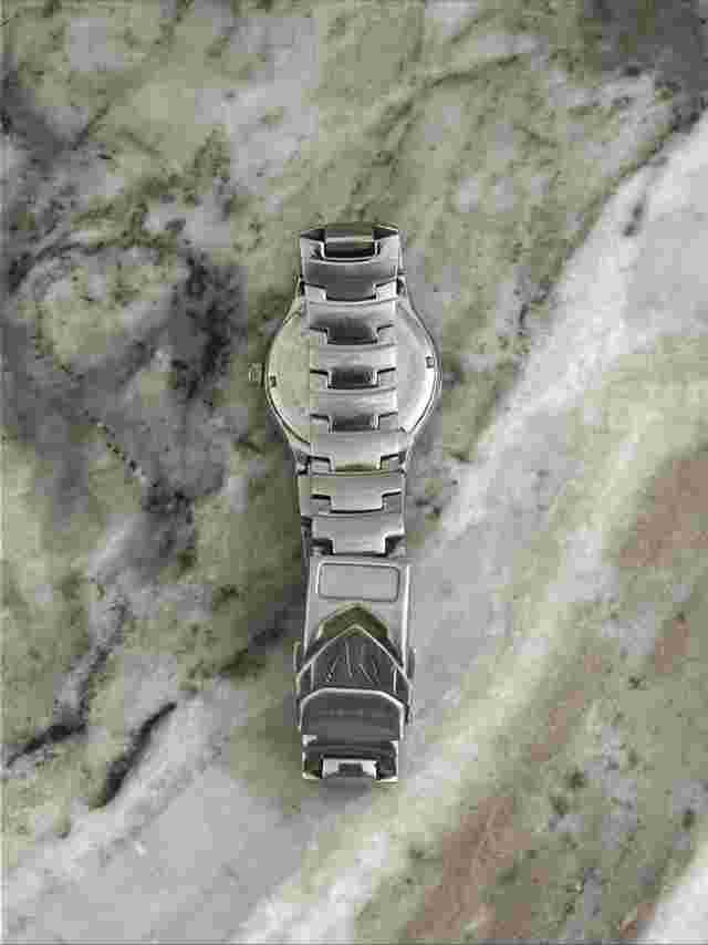 Dakota Steel Spider Stainless Steel Men’s Watch Quartz Light Blue Dial Untested