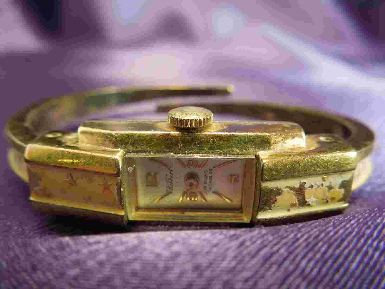Kelbert Ladies 17 Jewels Bracelet Watch - Stainless Steel Back Swiss Made