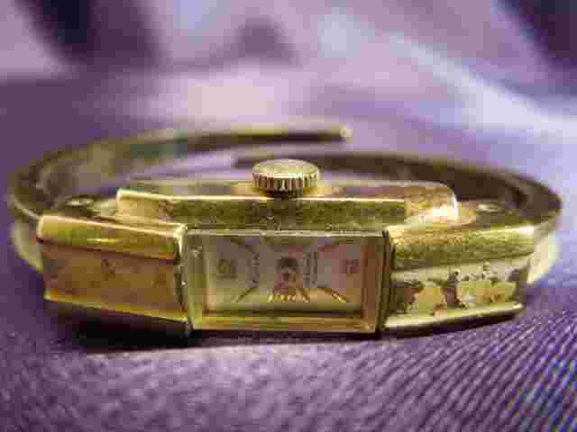 Kelbert Ladies 17 Jewels Bracelet Watch - Stainless Steel Back Swiss Made