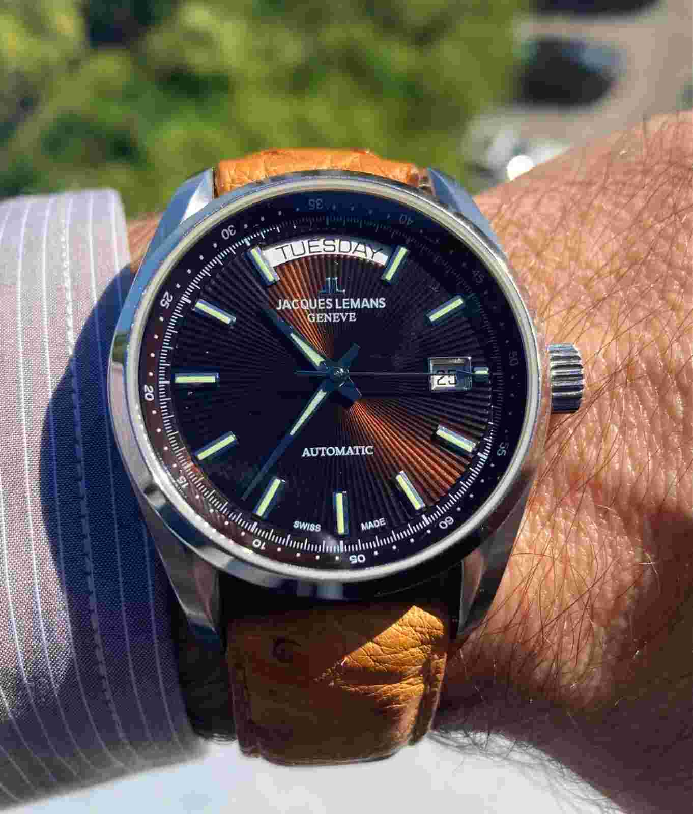 Jacques Lemans Geneve G137 w/ Sunburst Dial, Day-Date, Swiss Auto, Men's, RARE