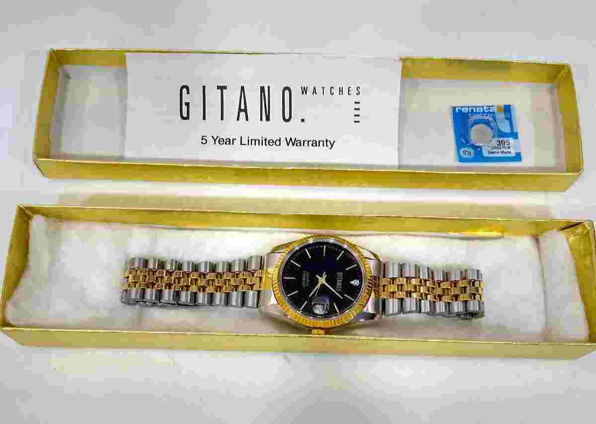 Vintage 1980s Gitano Diamond Quartz Calendar Watch MINT CONDITION w/New Battery
