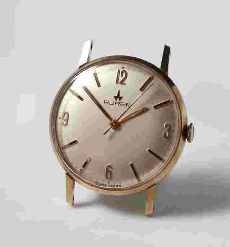 Buren Gents watch 9 ct gold very nice condition
