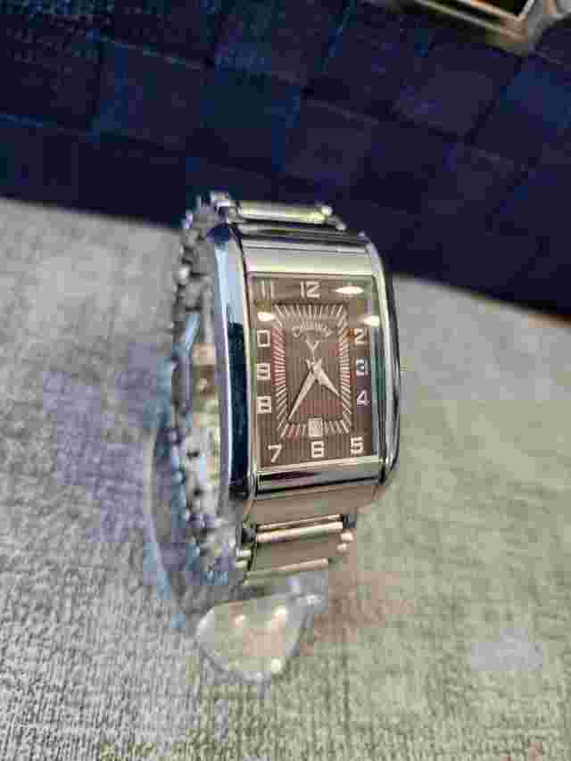 CALLAWAY GOLF TANK WATCH BROWN WOOD DESIGN FACE CY2096. PRE-OWNED. NEW BATTERY.