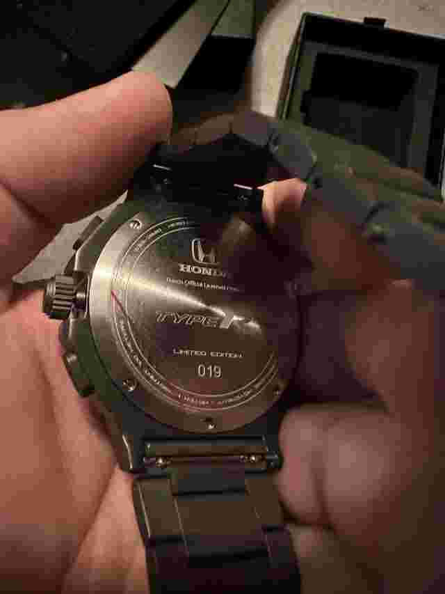 AM263TR MK4 TYPE R GUNMETAL / SILVER