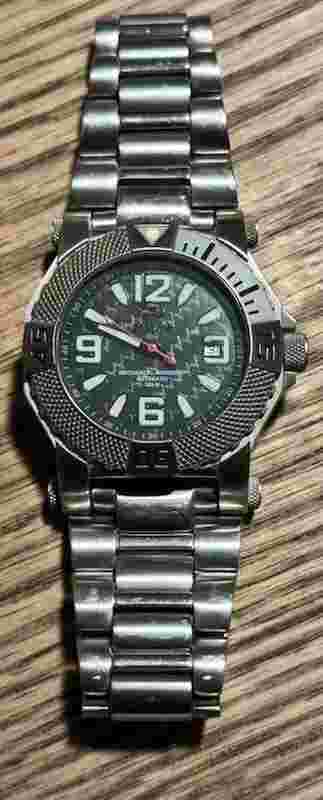 Rare Reactor Men's watch model 93902 Neutron 200M Depth Tested Solid 316L SS