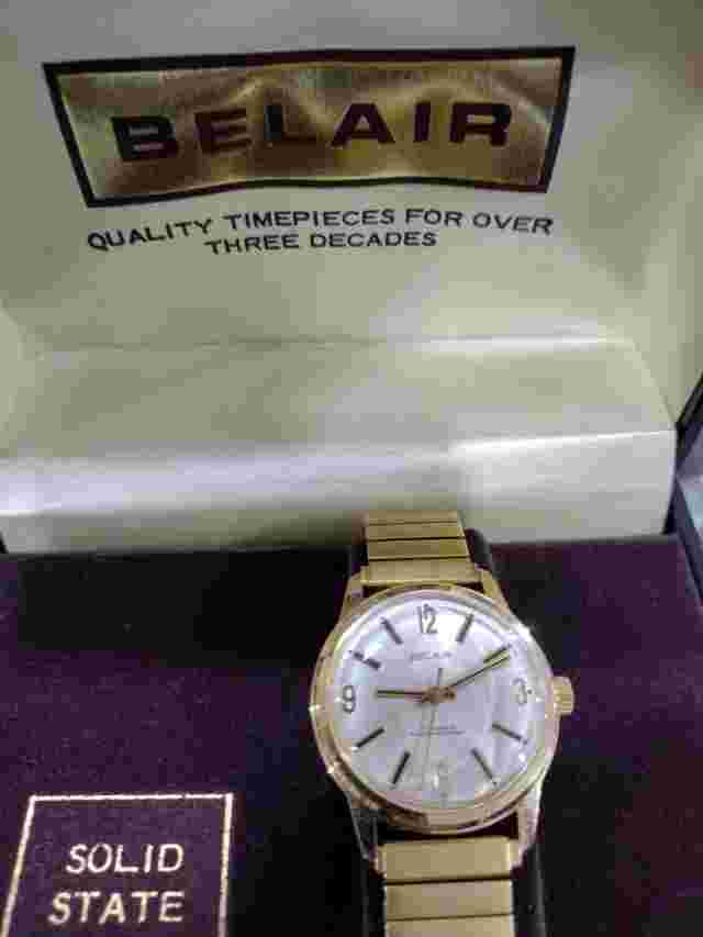 Beautiful 1960s BELAIR 17 Jewels Mens Mechanical Wrist Watch - NOS!