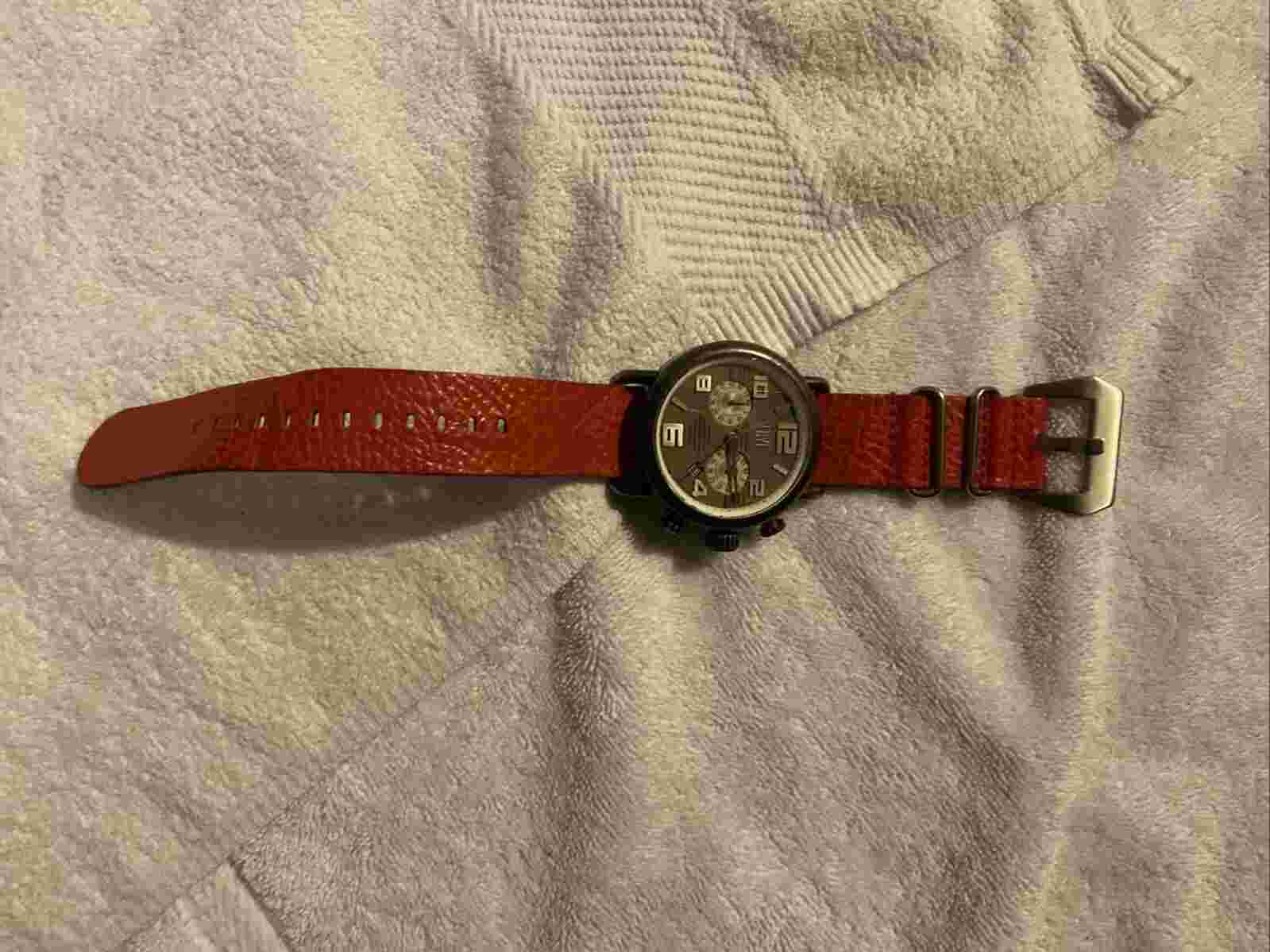 Frye Round Aged Double Men’s Layered Dial Watch Red Leather Strap FR0003-02