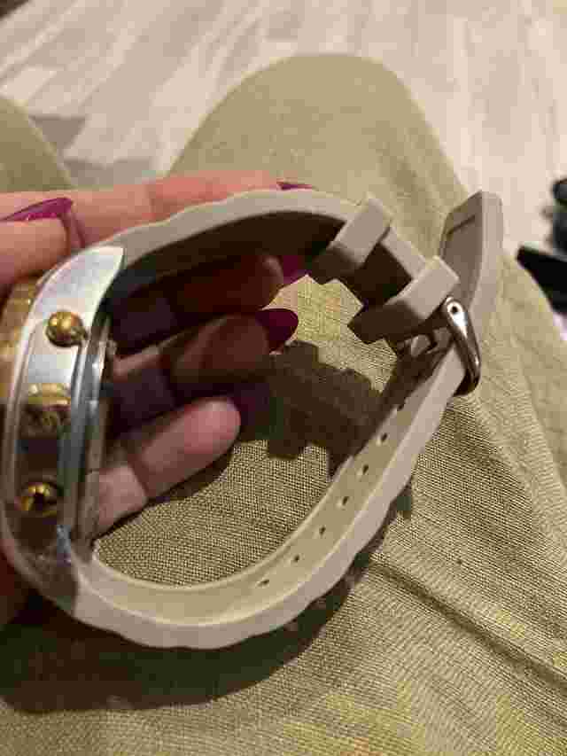 Sean John Mens Watch. Needs Battery