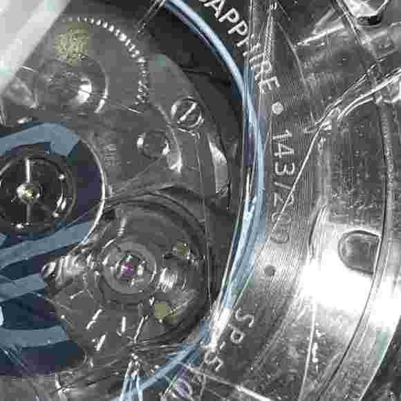 **BRAND NEW** Genuine SPINNAKER - HASS FUMEE Automatic - Limited Edition 143/200