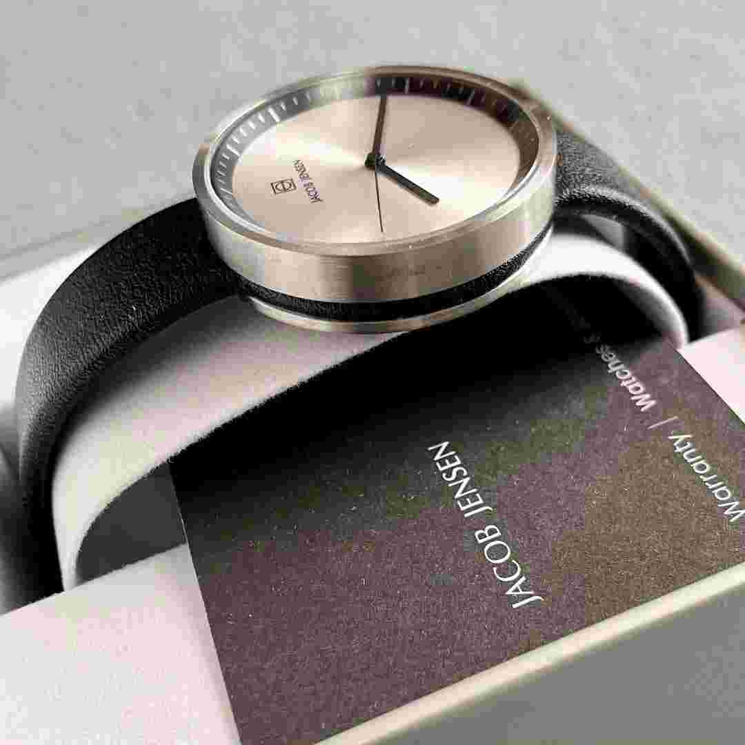 Jacob Jensen Design Analogue Watch Black Leather Strap 280 Silver Color Used