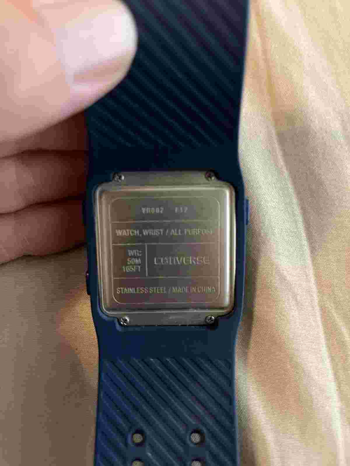 Converse Watch Vr002