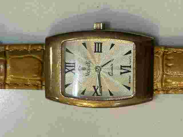 Vicente Solid 14k Gold Milor Watch Quarts Movement With Interchangeable Straps