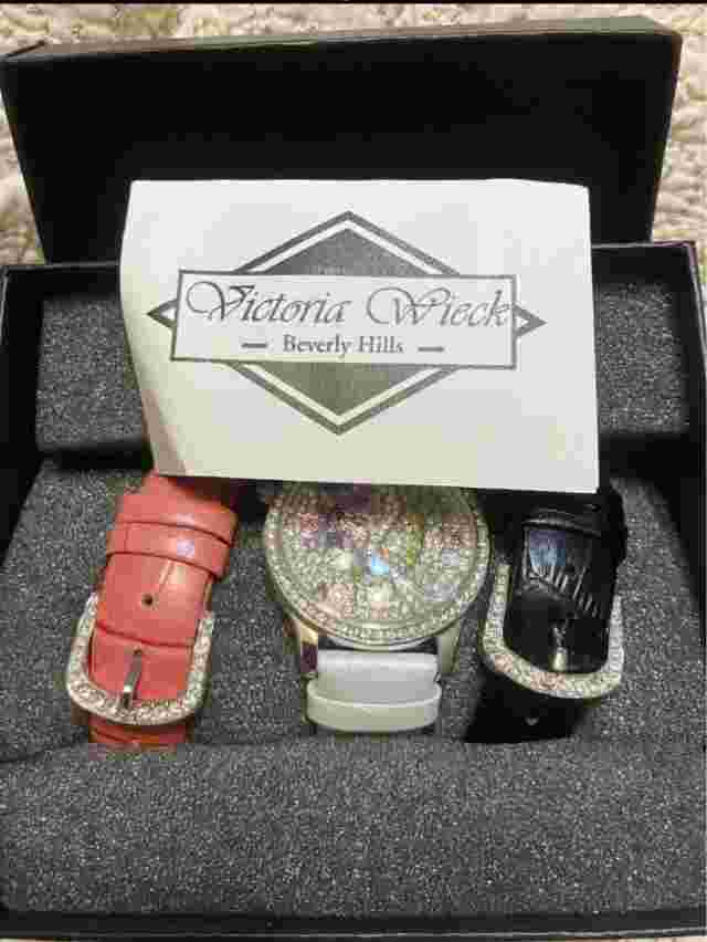 Victoria Wieck Hummingbird Watch Set New in Box