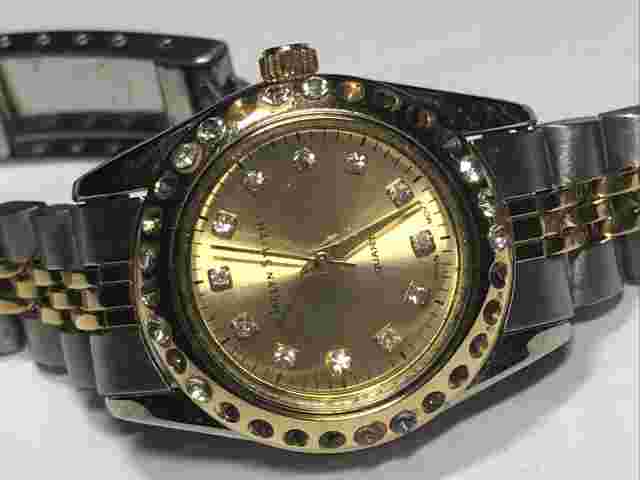 Vintage Jaclyn Smith Ladies Watch Needs Battery