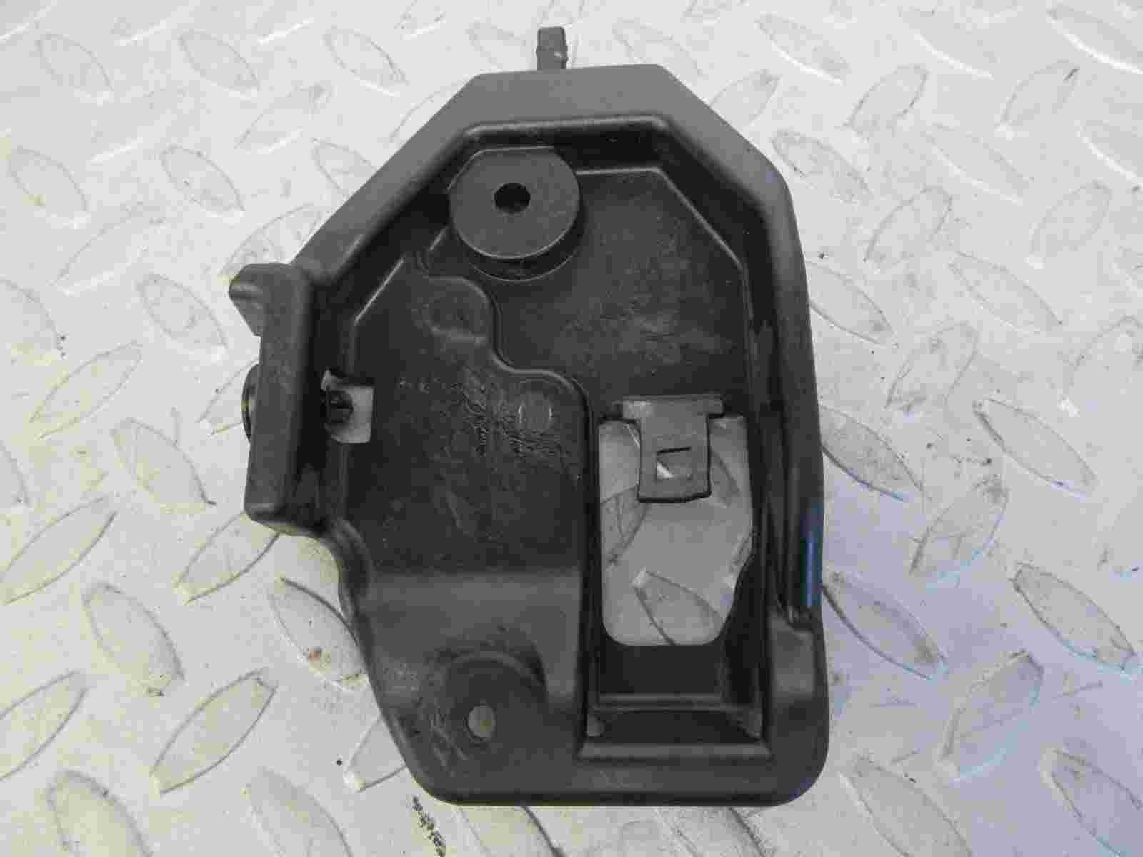 2016 Yamaha MT-09 ABS RELAY HOLDER