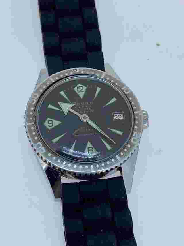 Vintage Rouan Deluxe Sea Timer Divers Mens Watch- 5 Stars  Antimagnetic Running