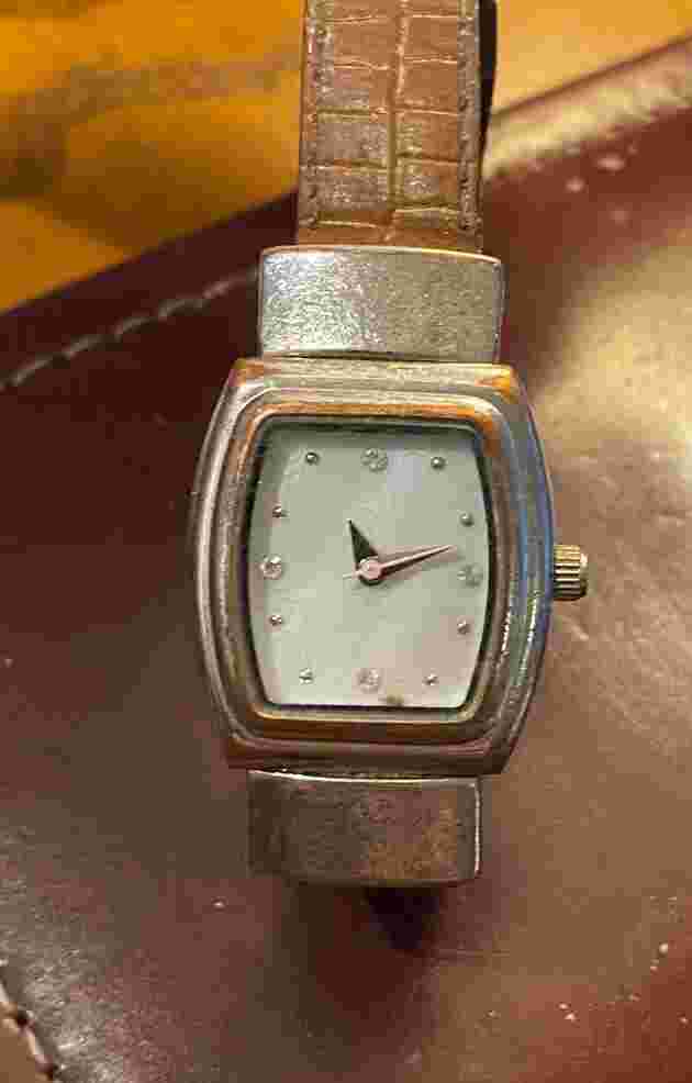 VTG Women's Mary Kay Watch, MOP Face, Twist to Change Band Color