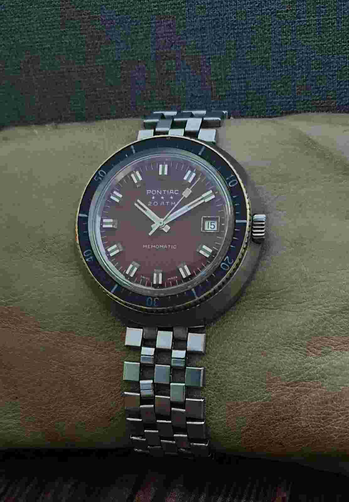 RARE!! PONTIAC MEMOMATIC DIVER 20 ATM. VINTAGE 70's RARE SWISS WATCH.