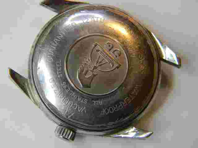 VINTAGE 1960's JAQUET GIRARD COMPRESSOR AIRVAC 400 12ATM DIVER MENS WATCH -RUNS