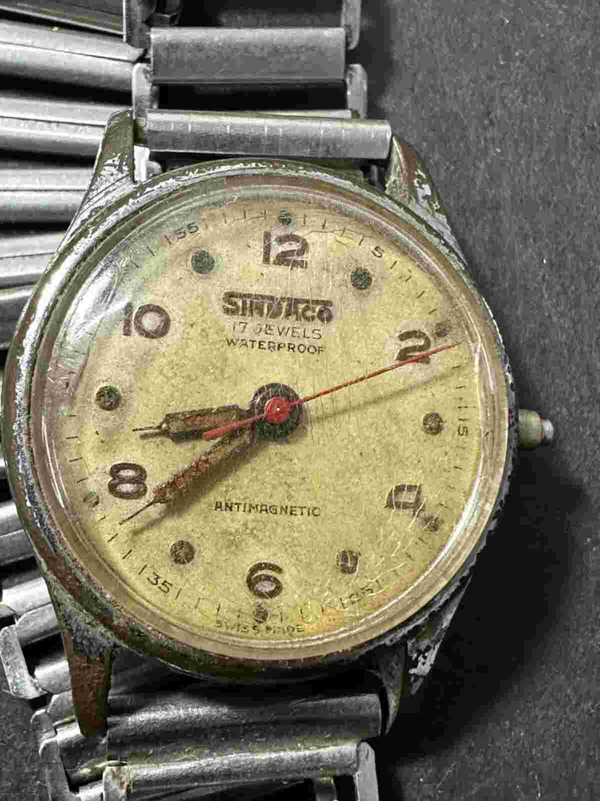 Vintage Sindaco Antimagnetic Man Watch 17 Jewels Waterproof Made In Swiss 1950s
