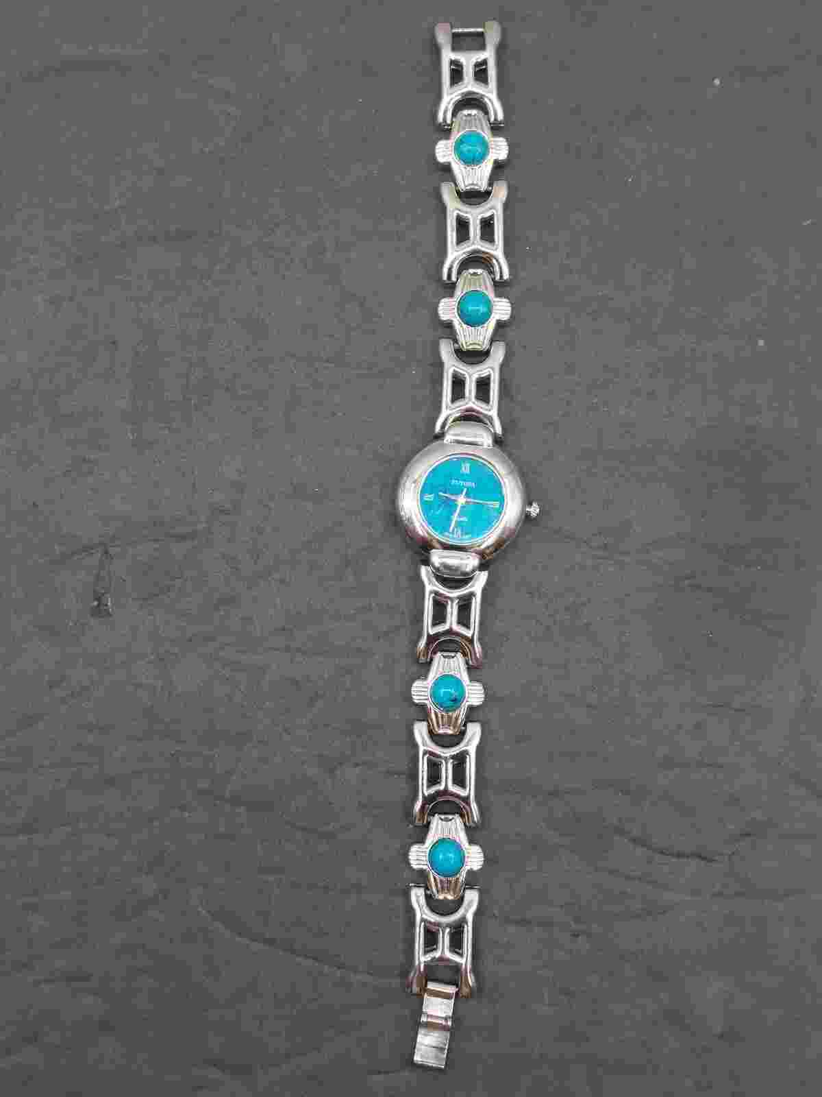 Vtg FUTURA Southwestern Style "Turquoise" Stainless Steel Womens Watch RUN GREAT