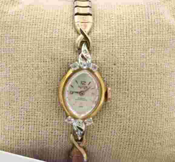 Hilton Incabloc Antimagnetic 17 Jewels Swiss Watch