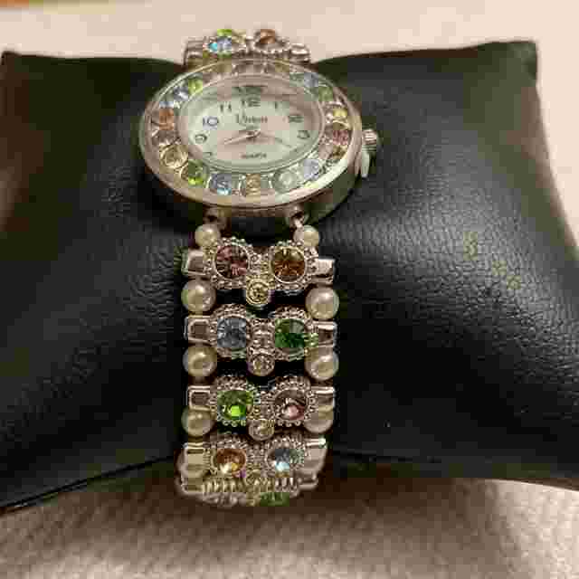 Vivani Watch Women 27mm Silver Tone MOP Dial Bling Faux Pearl Band New Battery