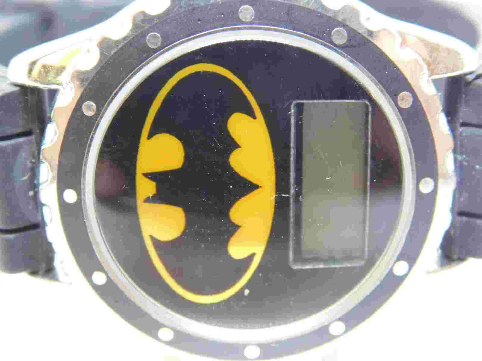 DC Comics Batman Kids BAT4045 Watch With Black Rubber Band Fast Ship